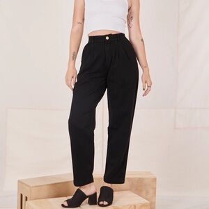 ISO TRADE/BUY black trousers size XS!